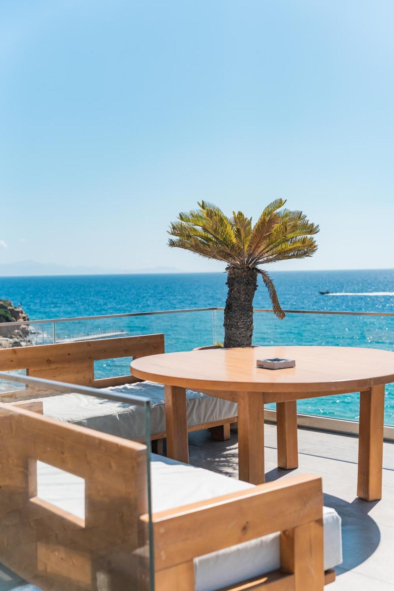 New Paradise Beach Resort - Adults Only 외부 사진