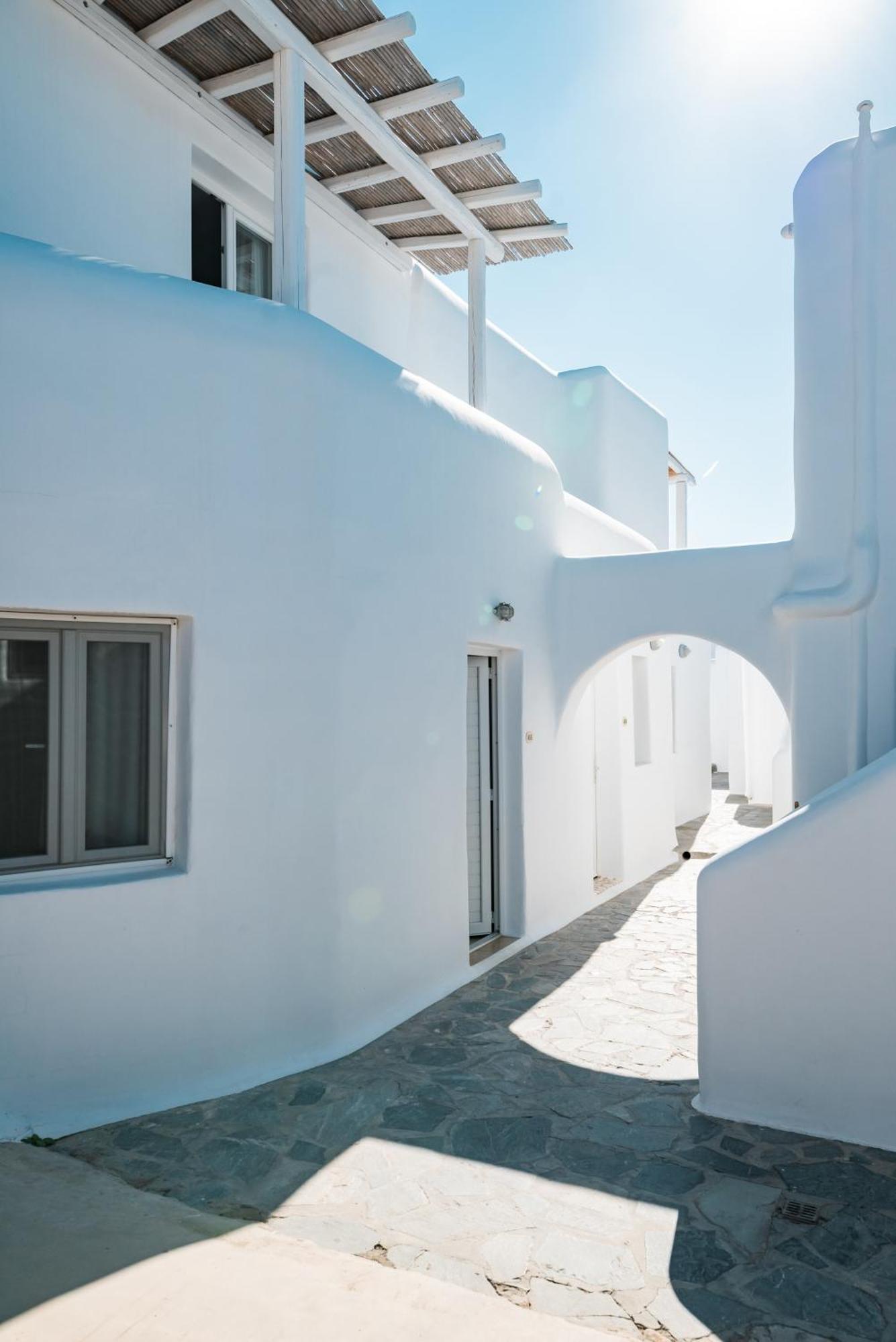 New Paradise Beach Resort - Adults Only 외부 사진